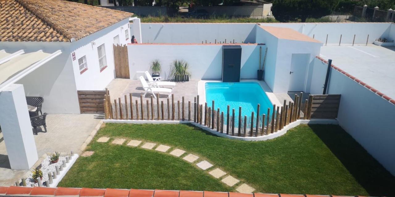 Alojamientos Con Piscina Privada Y Cerca Del Mar, Mire Las Fotos Y Elija El Suyo, Le Esperamos Чиклана де ла Фронтера Екстериор снимка